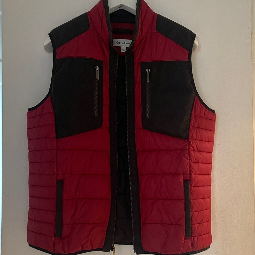 Calvin Klein vest red and dark blue colours, size L